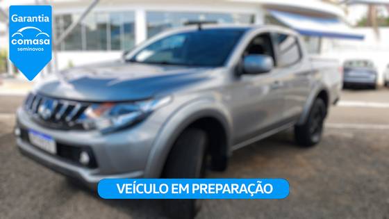 MITSUBISHI L200 TRITON 2.4 16V TURBO DIESEL SPORT GLS CD 4P 4X4 AUTOMÁTICO MITSUBISHI L200 TRITON 2.4 16V TURBO DIESEL SPORT GLS CD 4P 4X4 AUTOMÁTICO